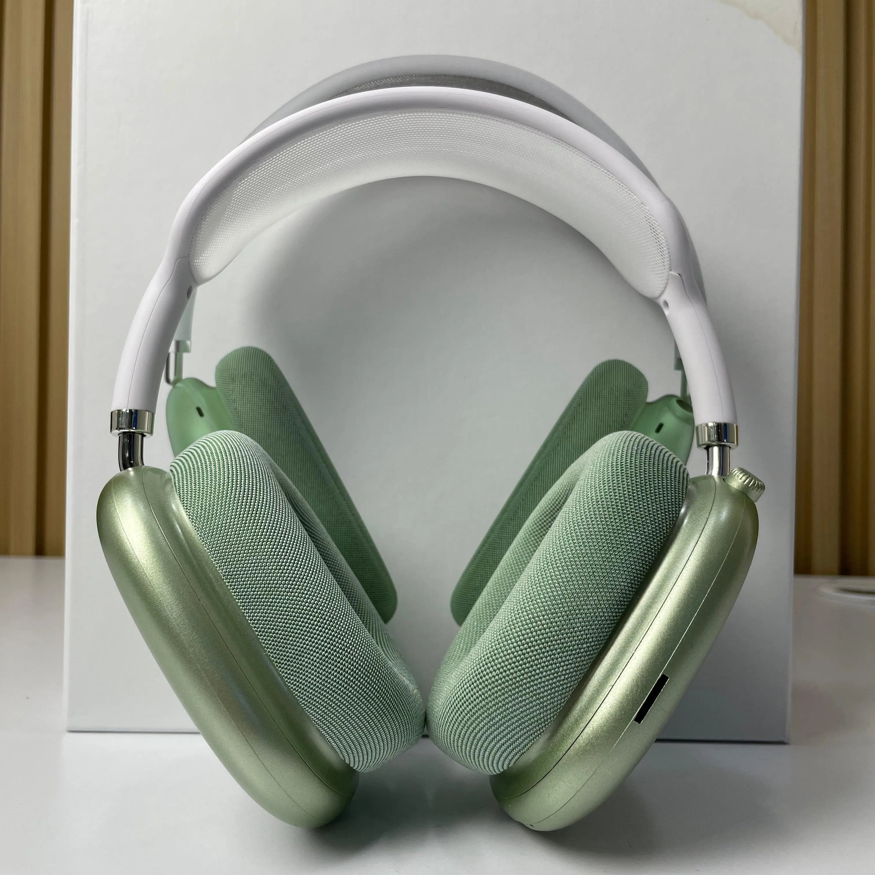 Air Pods Max Imantadas